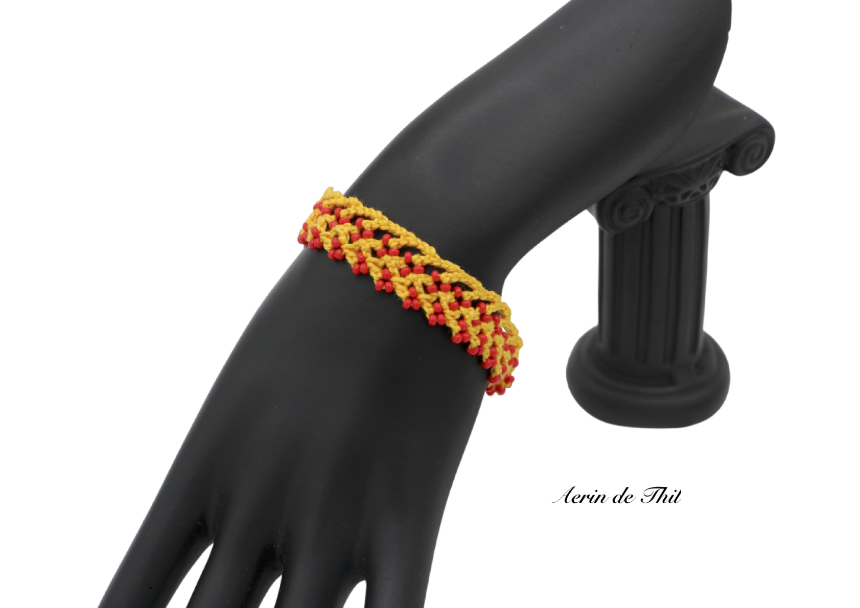 Bracelets d'Or et de Gueules – Image 3